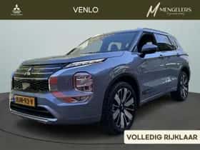 Mitsubishi Outlander (2025)