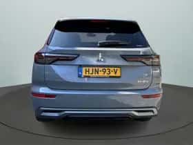 Mitsubishi Outlander (2025) thumbnail 4