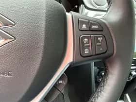 Suzuki Vitara (2025) thumbnail 24