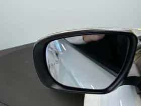 Suzuki Swift (2025) thumbnail 13
