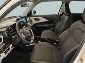 Suzuki Swift (2025) thumbnail 14