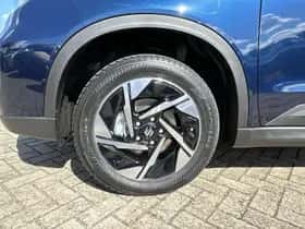 Suzuki Vitara (2025) thumbnail 11