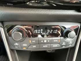 Suzuki S-Cross (2025) thumbnail 31