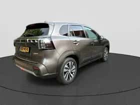 Suzuki S-Cross (2025) thumbnail 5