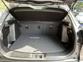 Suzuki S-Cross (2025) thumbnail 9