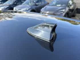 Suzuki Swift (2025) thumbnail 16