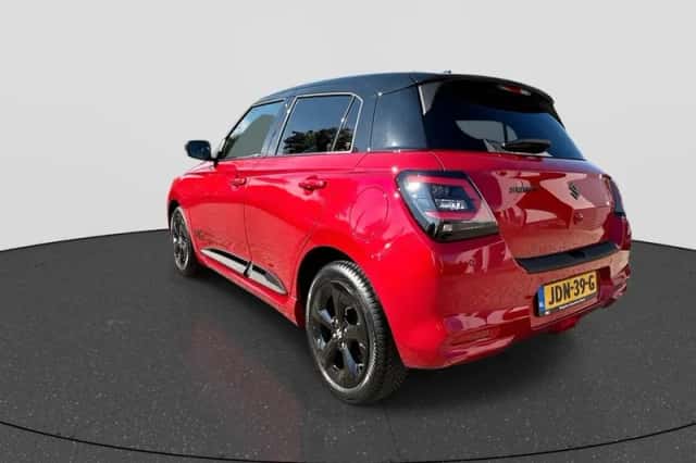 Suzuki Swift (2025) thumbnail 3