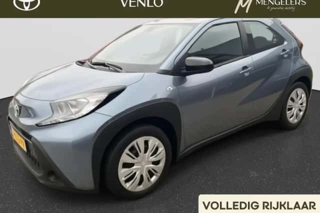 Toyota Aygo X (2024) thumbnail 1