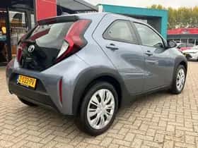 Toyota Aygo X (2024) thumbnail 2