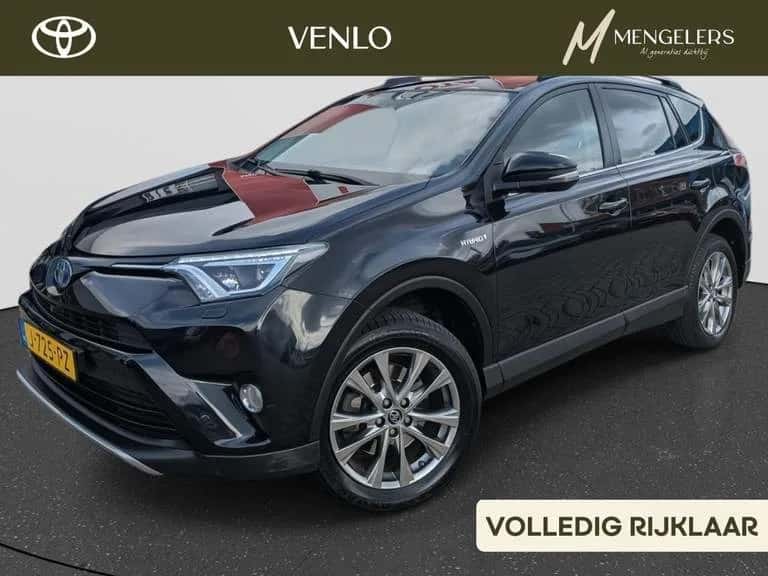 Toyota RAV4 (2017) — foto 1