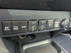 Toyota RAV4 (2017) thumbnail 29