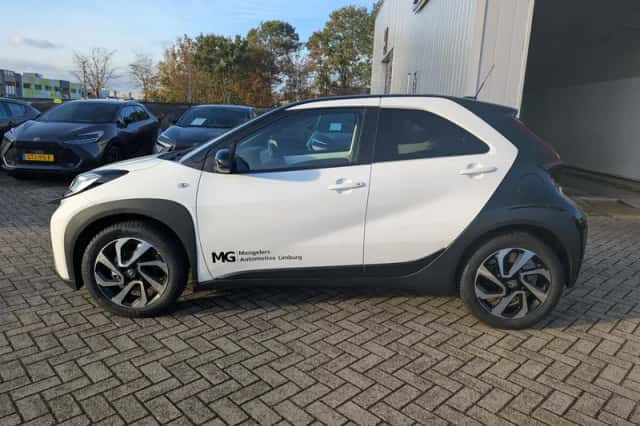 Toyota Aygo X (2025) thumbnail 4
