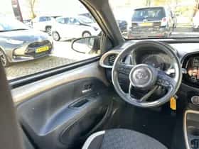 Toyota Aygo X (2022) thumbnail 15