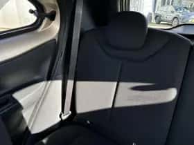 Toyota Aygo X (2022) thumbnail 18