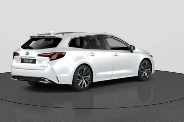 Toyota Corolla (2025) thumbnail 3