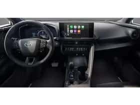 Toyota C-HR (2025) thumbnail 4
