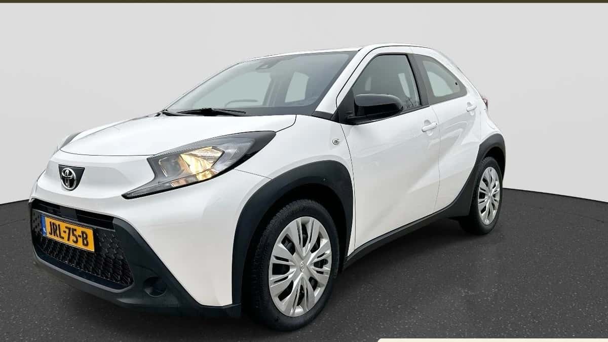 Toyota Aygo X (2022) — foto 1