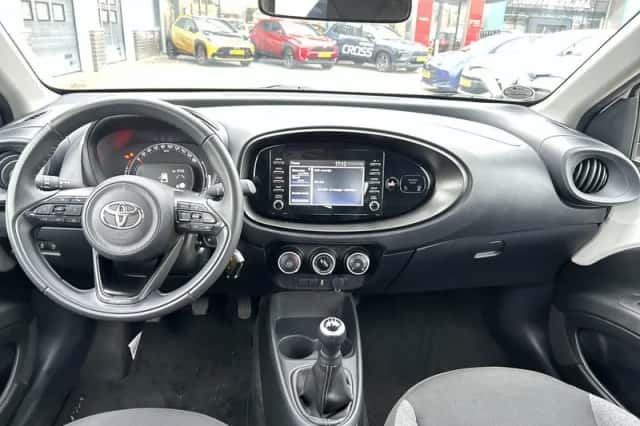 Toyota Aygo X (2022) thumbnail 13