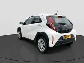 Toyota Aygo X (2022) thumbnail 3