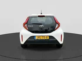 Toyota Aygo X (2022) thumbnail 4
