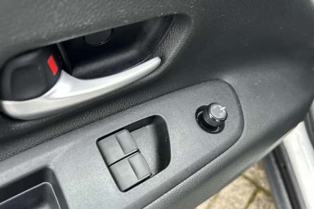 Toyota Aygo X (2022) thumbnail 31