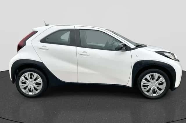 Toyota Aygo X (2022) thumbnail 6