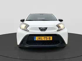 Toyota Aygo X (2022) thumbnail 8