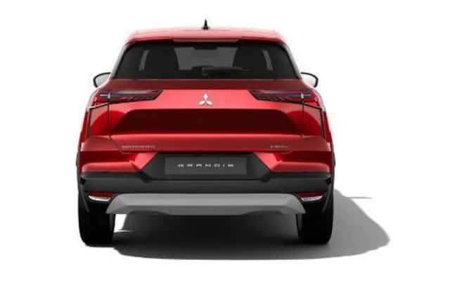 Mitsubishi Grandis (2026) thumbnail 2