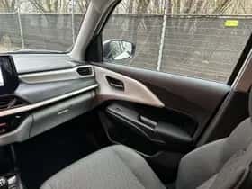 Suzuki Swift (2026) thumbnail 17
