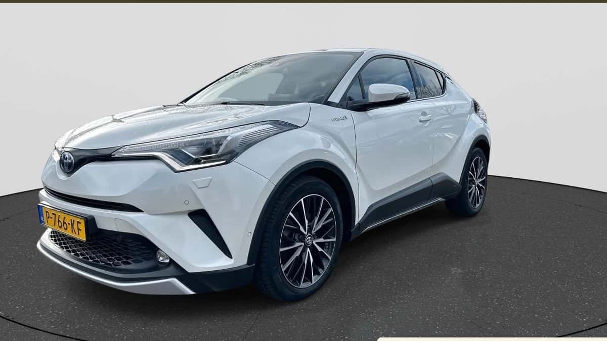 Toyota C-HR (2019) — foto 1