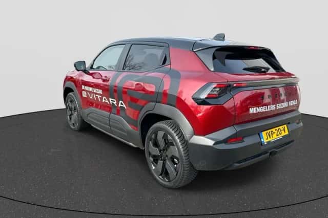 Suzuki E Vitara (2026) thumbnail 3