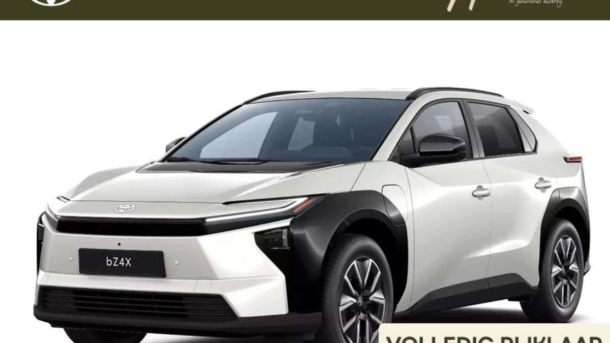 Toyota bZ4X (2026) — foto 1