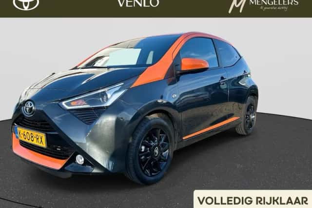 Toyota Aygo (2021) thumbnail 1