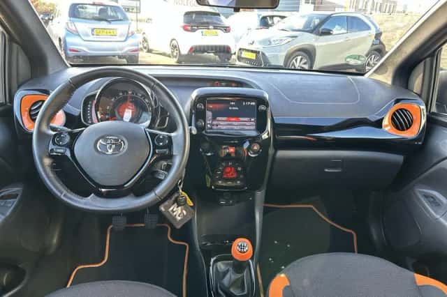 Toyota Aygo (2021) thumbnail 15