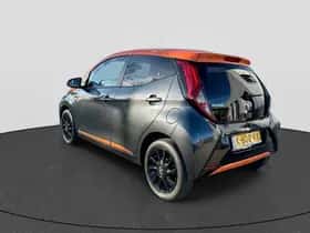 Toyota Aygo (2021) thumbnail 3