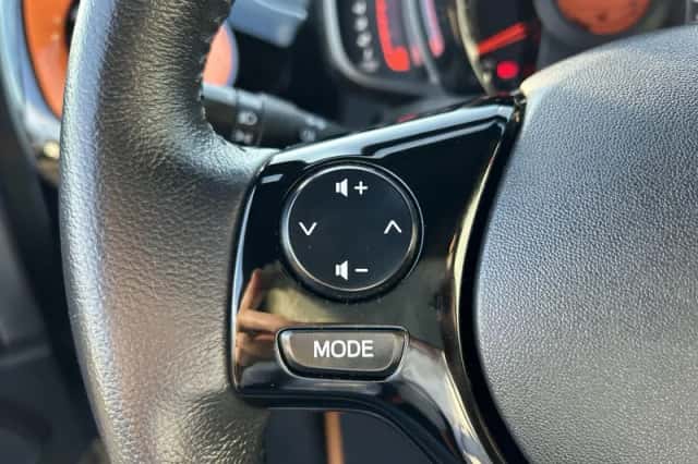 Toyota Aygo (2021) thumbnail 21