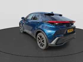 Toyota C-HR (2025) thumbnail 4
