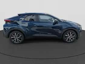 Toyota C-HR (2025) thumbnail 6