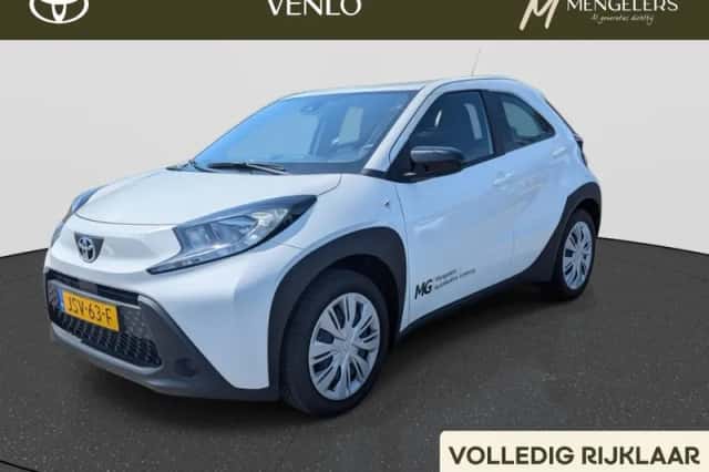 Toyota Aygo X (2025) thumbnail 1