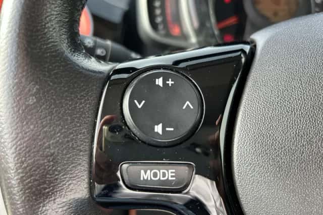Toyota Aygo (2019) thumbnail 23