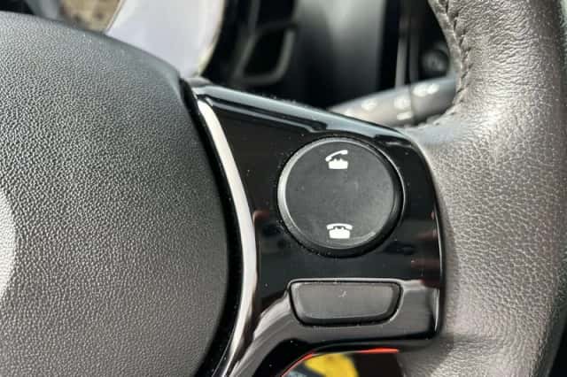 Toyota Aygo (2019) thumbnail 24