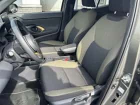 Toyota Yaris Cross (2024) thumbnail 20