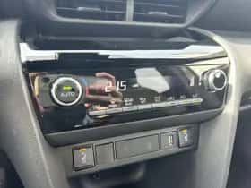 Toyota Yaris Cross (2024) thumbnail 30