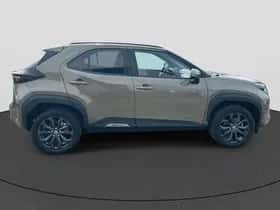 Toyota Yaris Cross (2024) thumbnail 6