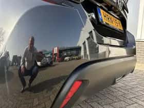 Toyota Yaris (2025) thumbnail 12
