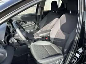 Toyota Yaris (2025) thumbnail 19