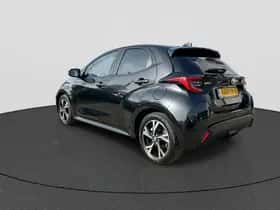 Toyota Yaris (2025) thumbnail 3