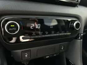 Toyota Yaris (2025) thumbnail 30