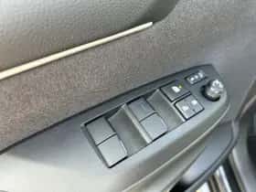 Toyota Yaris (2025) thumbnail 35