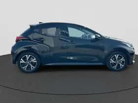 Toyota Yaris (2025) thumbnail 5